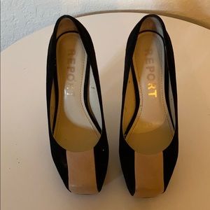 Sz 7 Black and Tan heels